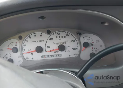 2002 Ford Explorer Sport Trac z USA, uszkodzony, nr VIN 1FMZU77EX2UC93919